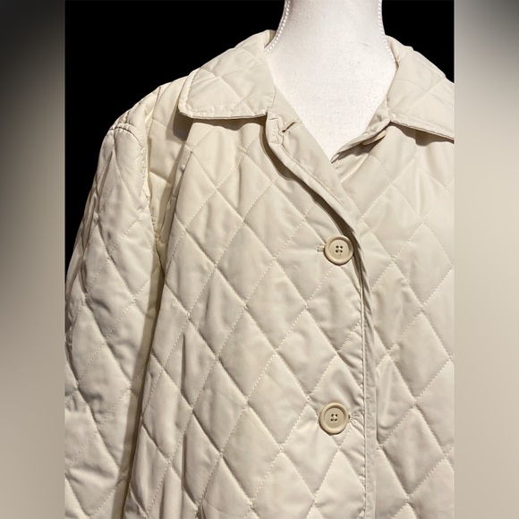 GAP Women's Cream Quilted Puffer coat - Picture 2 of 7